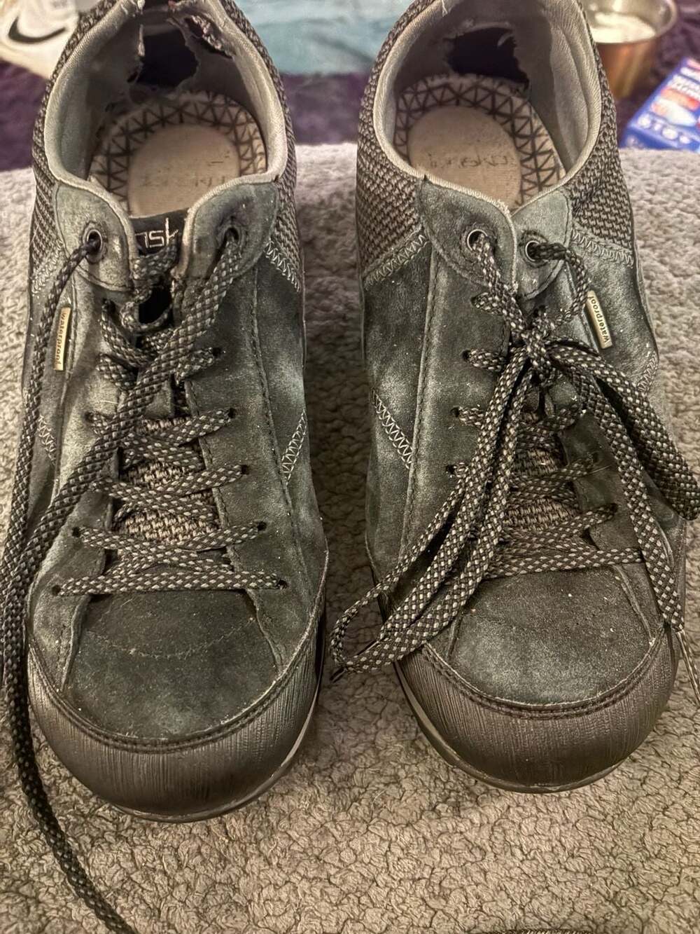 Dansko Paisley Size 39 Black Suede Waterproof Sneakers Hiking Shoes